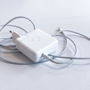 Cables y adaptadores